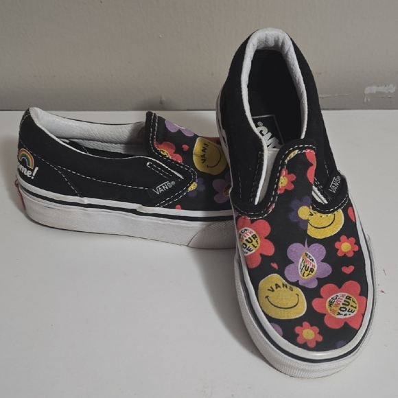 Vans | Shoes | Vans Kids Black And Floral Slipon Sneakers Smiley Face ...
